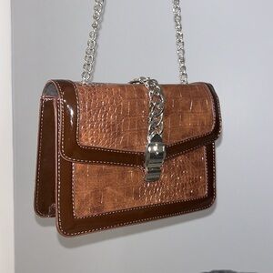 Crocodile Embossed Bag🤎